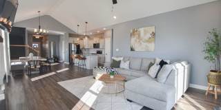 Pet Friendly Three Bedroom! Gallery 8