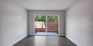 The Hawthorne Gallery 7