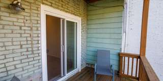 Charming Hill East One Bedroom Gallery 26