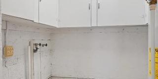3222 Frankfort Avenue Gallery 8