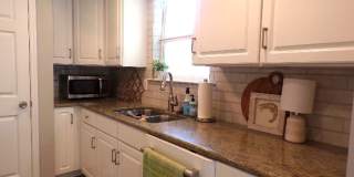 Adorable Home Located In Yacht Cove Gallery 14