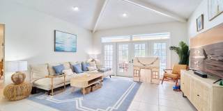 2281 SW Starling Drive Gallery 3