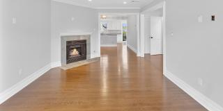 65 E River Road Gallery 22