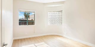 Academy Village Gallery 13