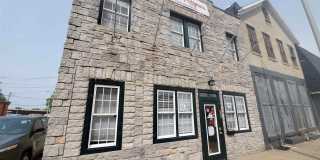 920 Main Street Gallery 1