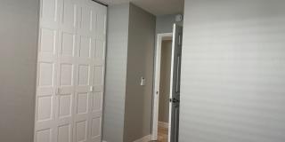 Absolutely gorgeous 3 bedroom 2 bath house Gallery 27