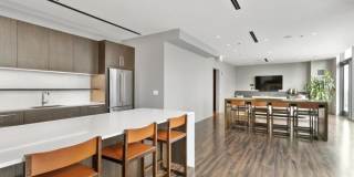 2950 North Sheridan Rd., Gallery 3