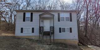 4 Bedroom 1.5 bath house for rent Gallery 1