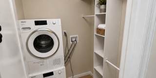 Newly Remodeled 1 bedroom / 1.5 bath Condo at Place One Gallery 12