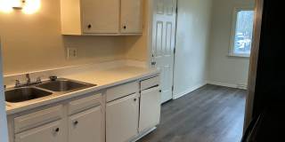 Comfortable 3 BR Single Family Home Gallery 1