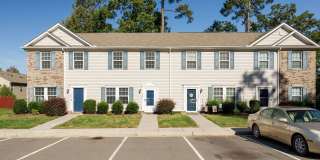 2 Apartment Townhome near E Parham Rd.! ***Available NOW*** Gallery 1