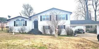 480 Paul Street Gallery 1