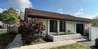 3931 SW 84th Ter Gallery 1