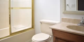 3408 Gillham Gallery 23