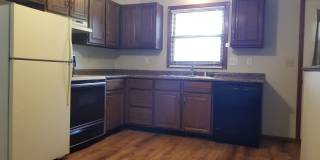 2 Bedroom 1 Bath Condo Gallery 7