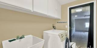Sunlit 3 Bed Glen Cove Home Gallery 21