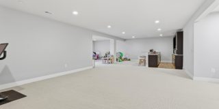 9725 LANTANA Way Gallery 44