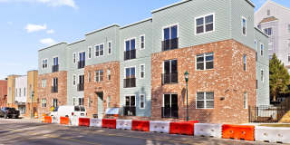ONE MONTH FREE! 621 MLK *Income Restricted* Gallery 7