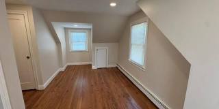 277 Jackson Avenue Gallery 17
