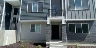 Beautiful New Townhome for Rent in Bluffdale! Gallery 1