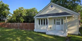 3902 W Claire Boulevard Gallery 1