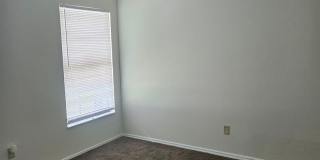 3 Bedroom 2 Bath 2 Car Garage Deltona Gallery 6