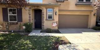 Two Story Home Move In Ready located in Avalon Gated Community!!! Two Story Home Move In Ready located in Avalon Gated Community!!! Gallery 1