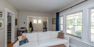 2588 Queenston Rd Gallery 10