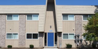 Woodcrest Apartments Gallery 23