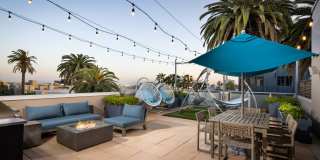 Gibson Santa Monica Gallery 11