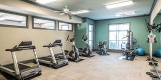 Harbor Island Gallery 10