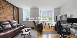 102 Appleton St Gallery 1