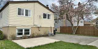 1243 S Mitchell Avenue Gallery 20