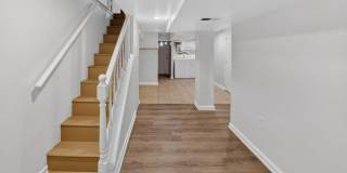 1932 SUMMIT Place NE Gallery 18