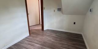 One Bedroom Duplex Gallery 8