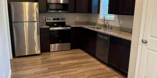 Updated 3 Bedroom Townhome Available Updated 3 Bedroom Townhome Available Gallery 1