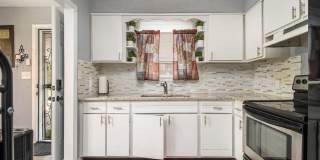 127 Ruzelle Drive SE Gallery 9