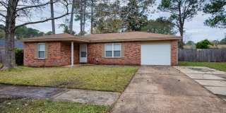 Charming 3 Bedroom Home in Pine Meadows – Prime Fort Walton Beach Location Gallery 1