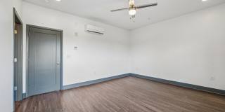 St. Thomas Flats Gallery 57