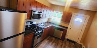 Lawrenceville 2 Bed Townhouse Available Now! Gallery 7