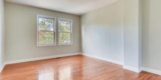 3610 GREENMOUNT Avenue Gallery 16