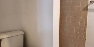 Townhome with 4 bedrooms, 2.5 bath Gallery 26