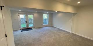 25 CAPPS Court Gallery 1