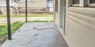 PRELEASING for AUGUST! Close to Campus; In-Unit Washer and Dryer Gallery 26