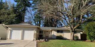 Spacious 3 bed 2 bath rambler home in Boulevard Lane, Renton Gallery 1