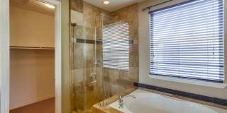 Beautiful 4 bedroom, 4.5 bathroom Home in the Varadero Community Gallery 59