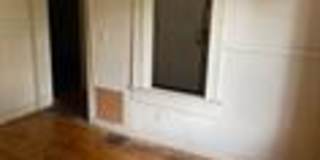 1668 W 36th Street Gallery 3