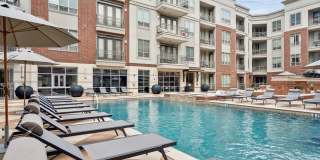 ALARA Uptown Gallery 7