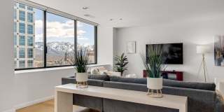 American Towers Furnished Condominium Downtown Salt Lake City Gallery 3