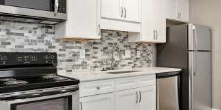 Arbor Creek Apartment Homes Gallery 1